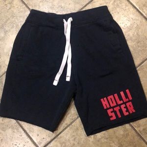 Hollister small comfy shorts men’s